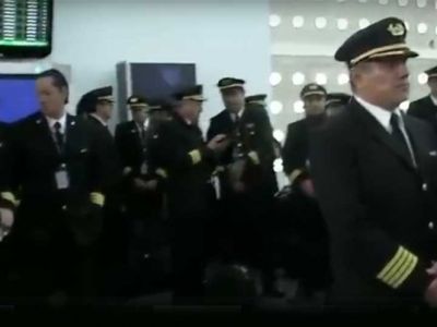 Separan de sus cargos a dos pilotos tras conflicto en Aeroméxico